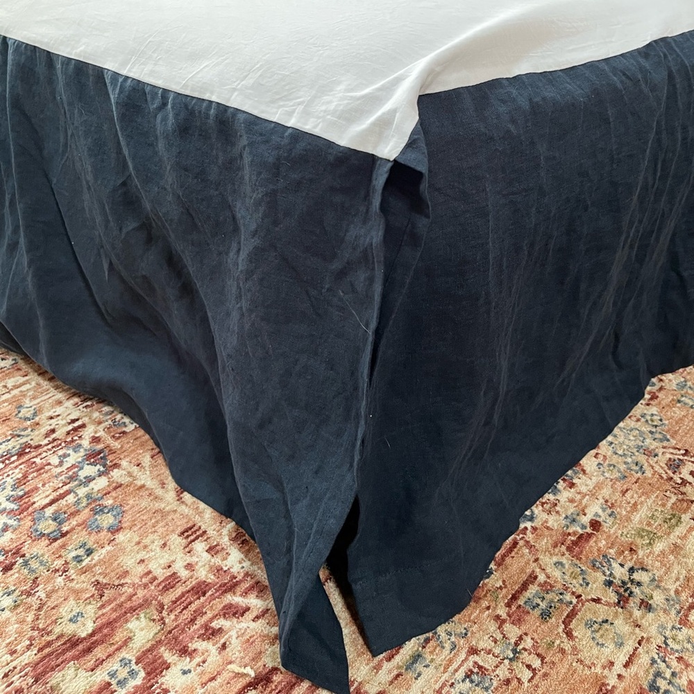 Pottery Barn Kids Linen Crib Skirt Navy Blue 16" Drop Nursery Bedding Unisex LNC